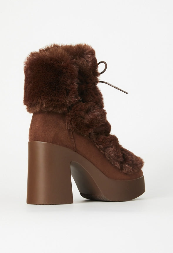 Rowan Block Heel Bootie Chocolate Lab