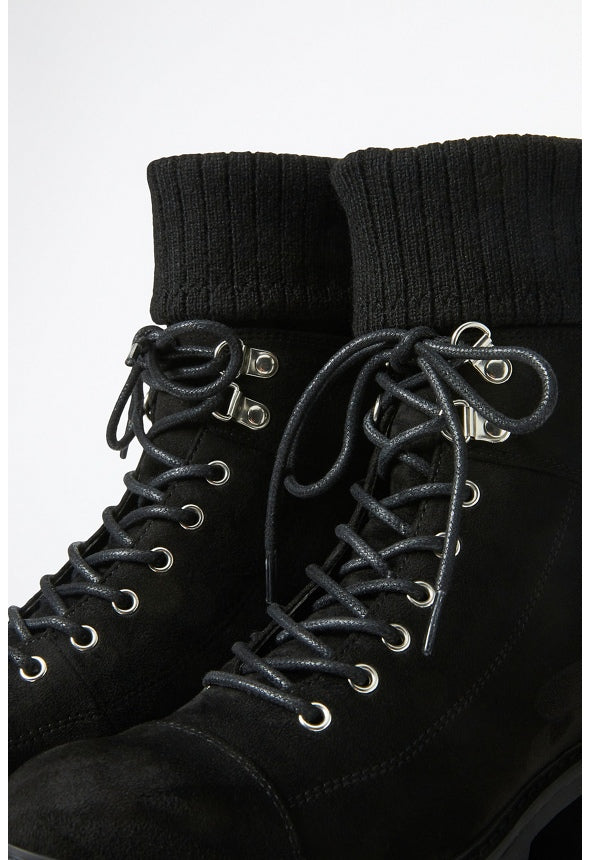 Madrid Lug Sole Bootie Black