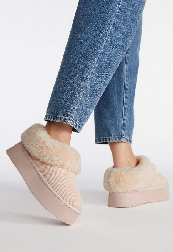 Jovie Fuzzie Flat Blush