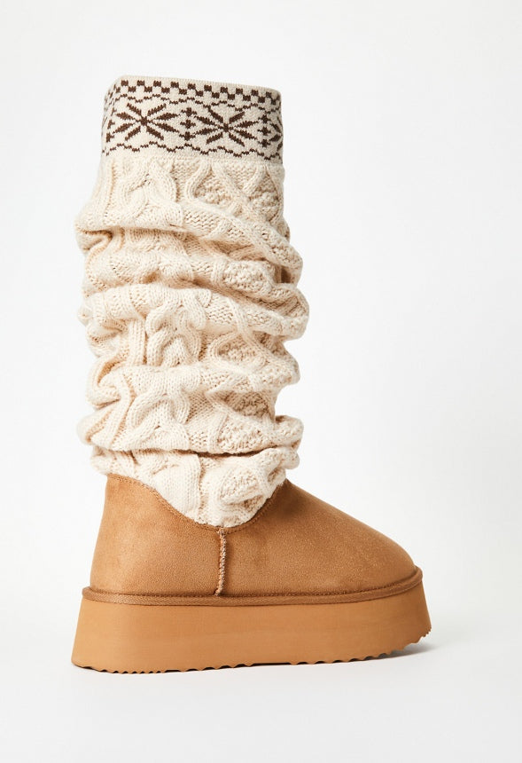 Juneau Fuzzie Flat Light Tan