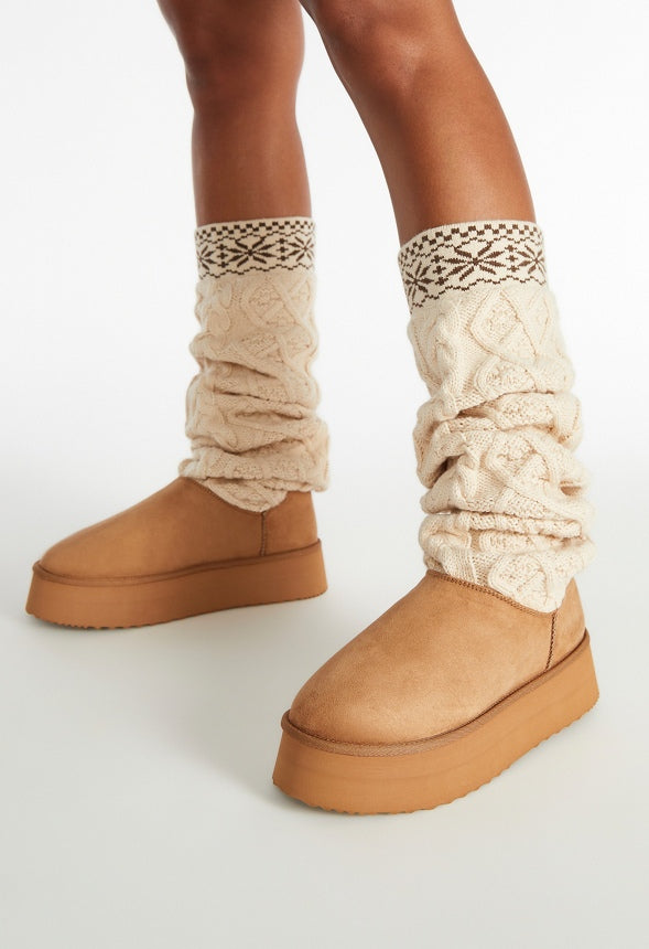 Juneau Fuzzie Flat Light Tan