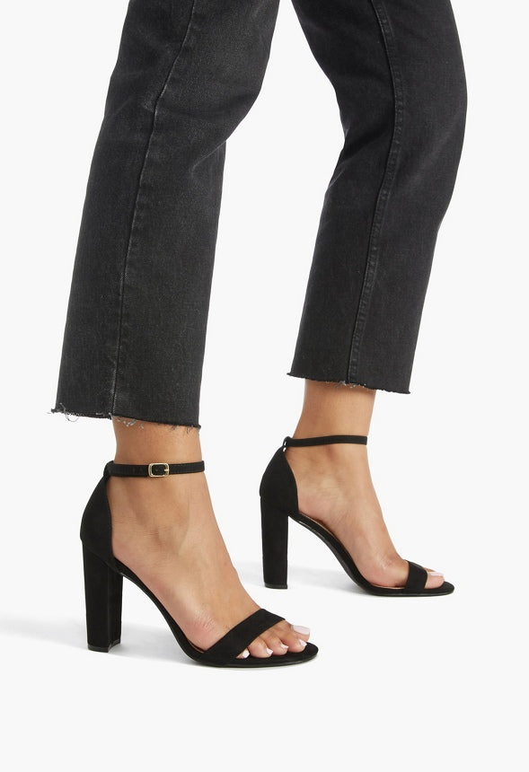 LYVIA CLASSIC HEELED SANDAL Black