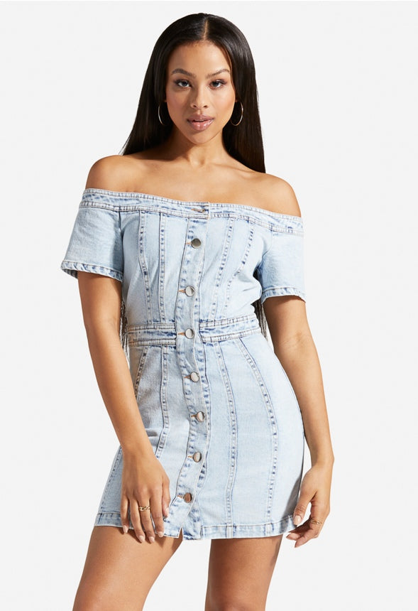 OFF SHOULDER DENIM MINI DRESS Light Stone Wash