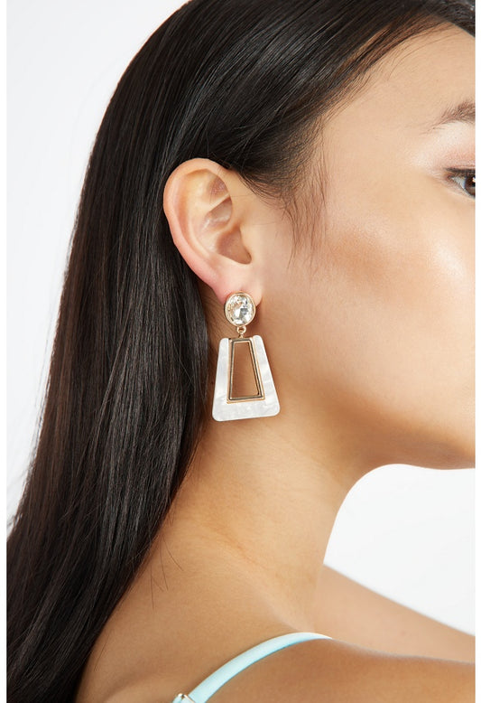 Jolie Resin And Metal Drop Earrings Cream/Gold