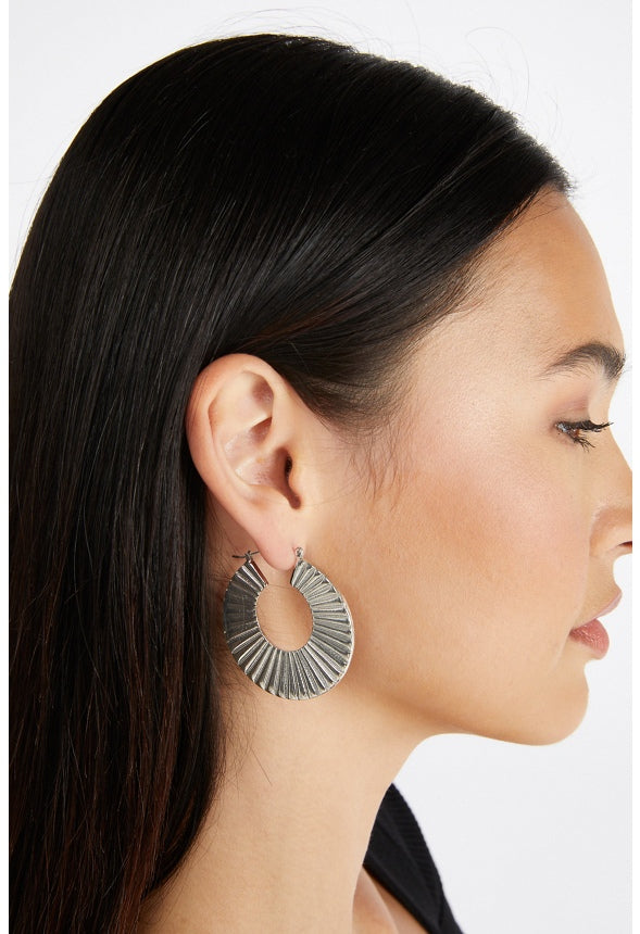 Heidi Clean Lines Ridged Hoop  Silver
