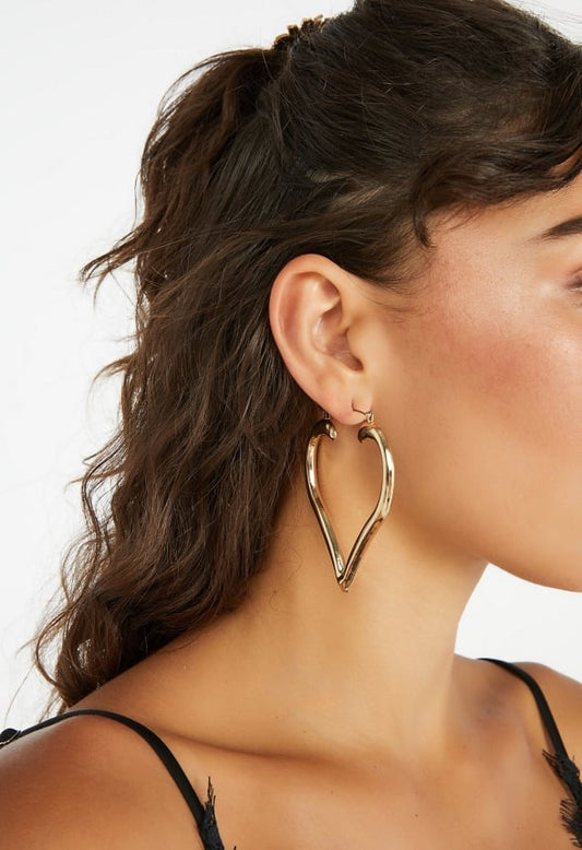 Tori Oversized Heart Hoop Earrings Gold