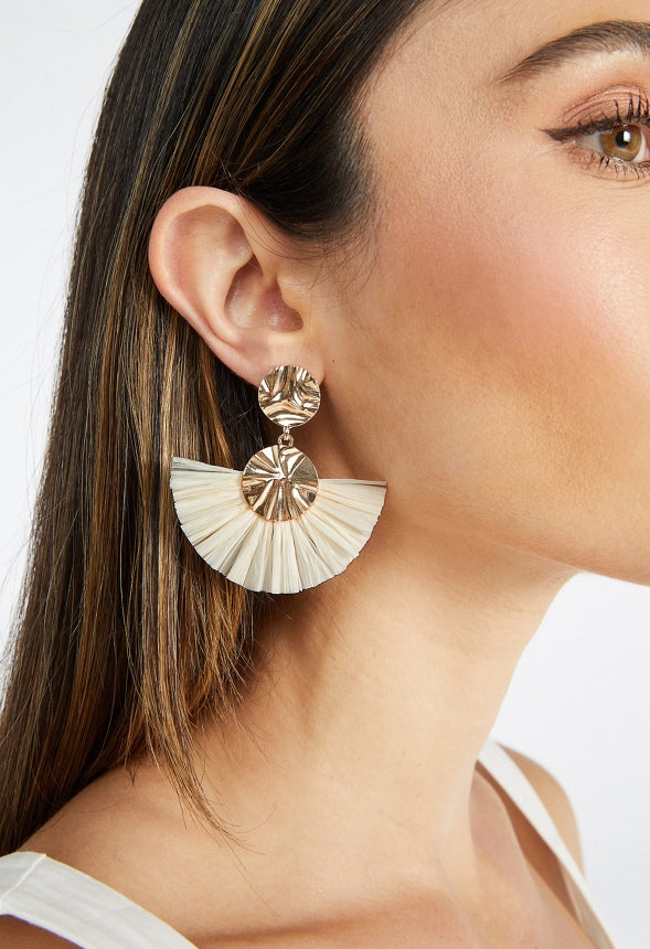 Elia Hammered Metal Disc And Cream Raffia Fringe Drop Earrings Cream/ Gold