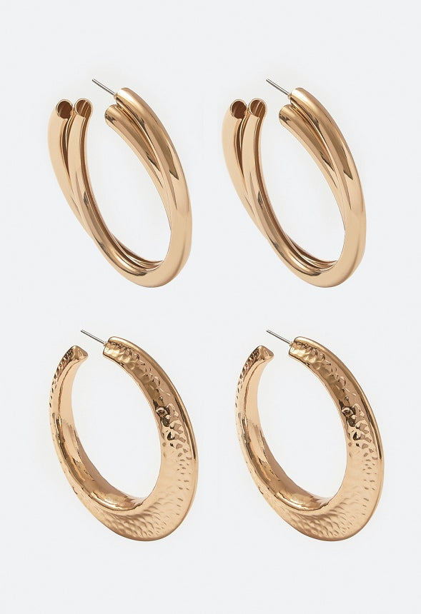 Nyra 2-Pair Lightweight Hoops In Hammered Metal And Twist Designs Gold