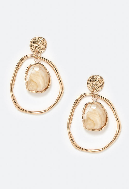 Elodie Organic Resin And Hammered Metal Drop Earrings Cream/ Gold