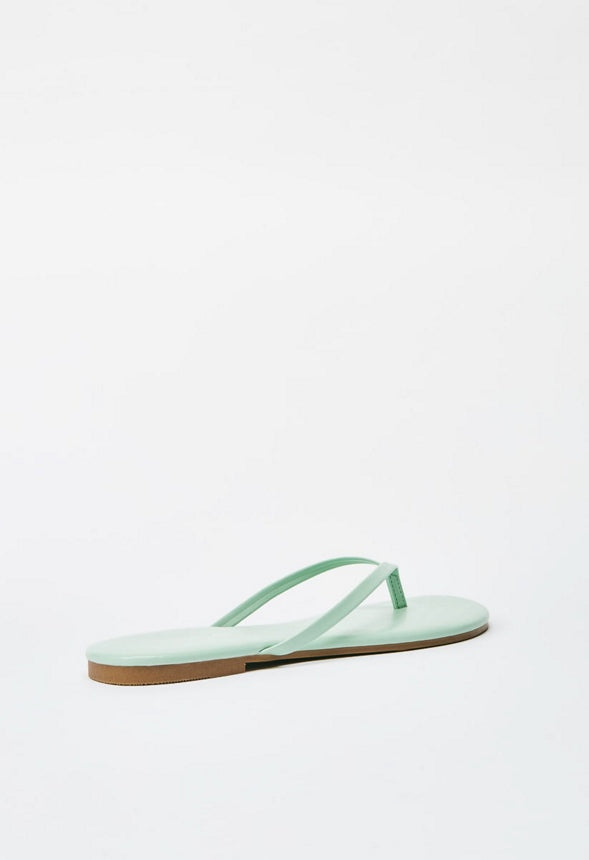 LAYLA FLAT THONG SANDAL Hemlock