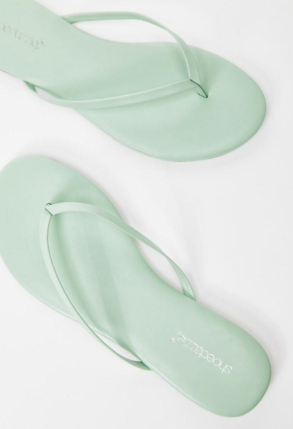 LAYLA FLAT THONG SANDAL Hemlock