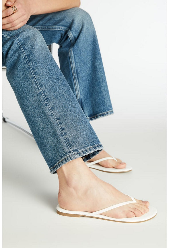 Layla Flat Thong Sandal Bright White