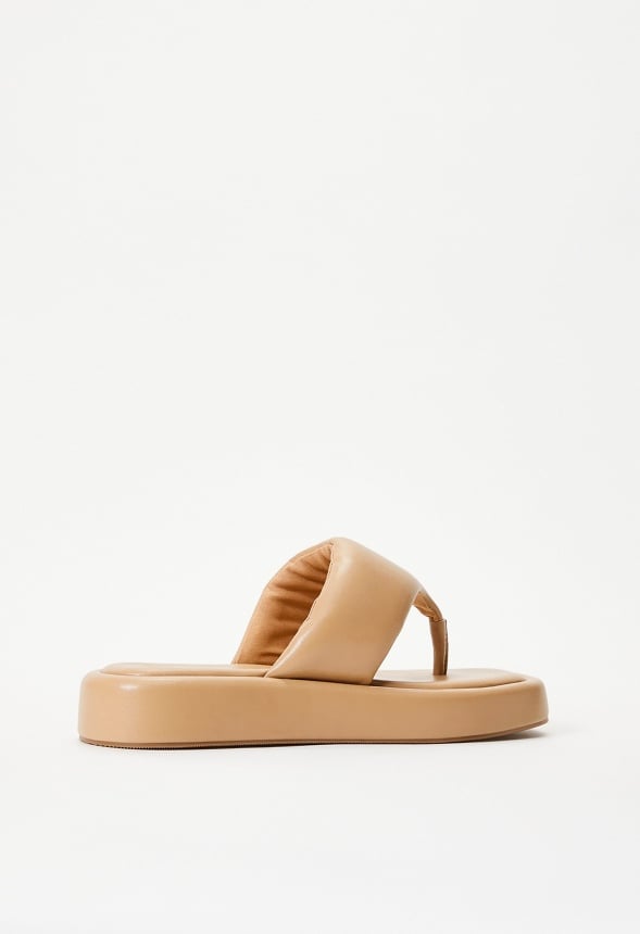 Lola Flat Thong Sandal Light Tan