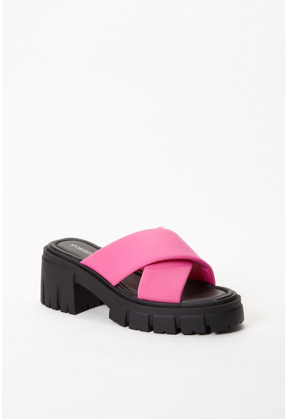 Sloane Lug Sole Sandal Shocking Pink