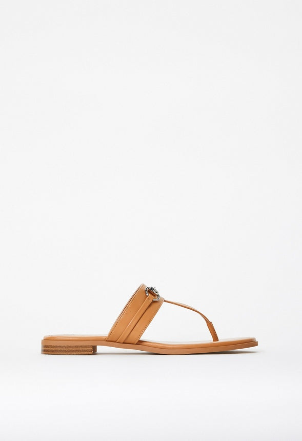 Nadia Flat Thong Sandal Light Camel