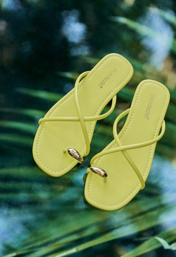 Jorja Flat Thong Sandal Sulphur Spring Green