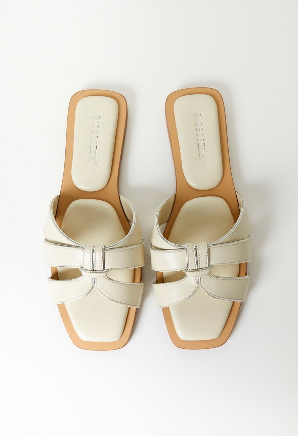 Brandi Flat Sandal Birch White