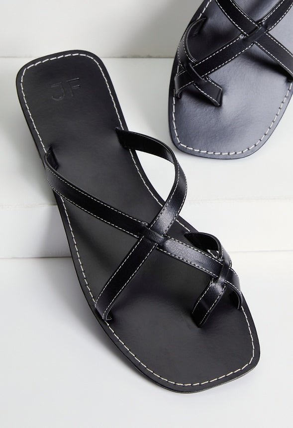 Chleo Flat Sandal Black