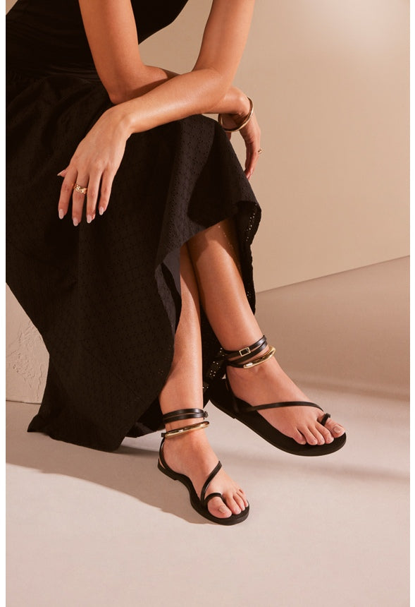 Tara Flat Sandal Black