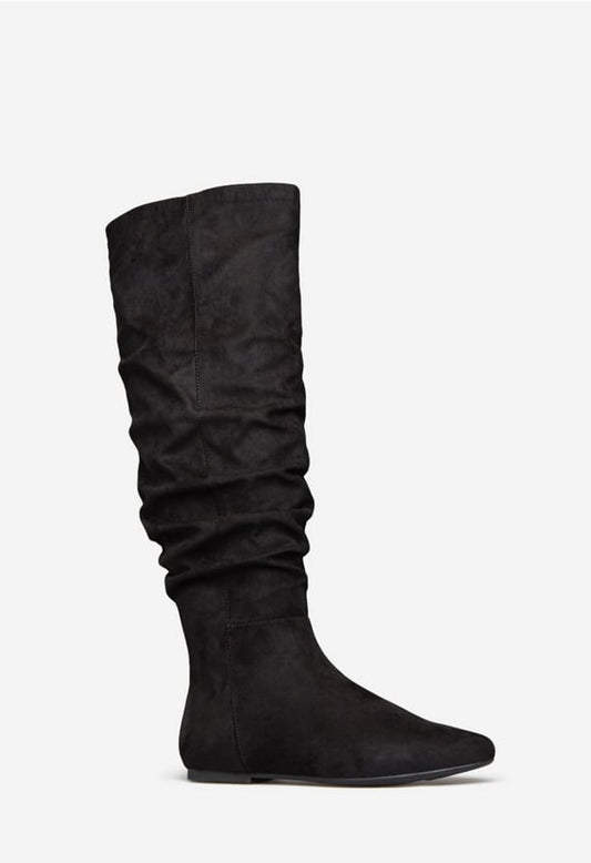 LARYA SLOUCHY FLAT BOOT Black