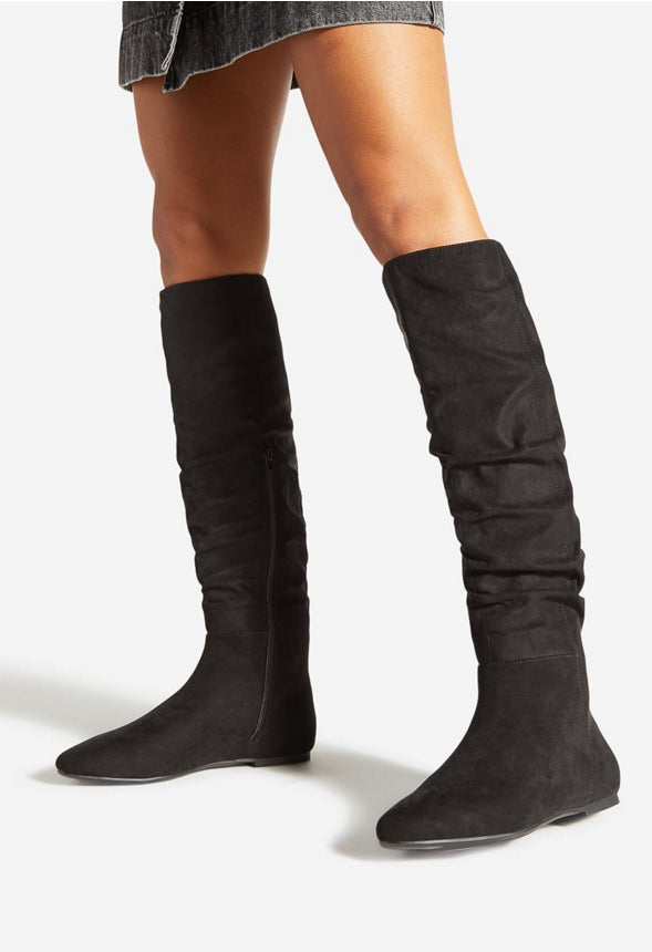 LARYA SLOUCHY FLAT BOOT Black