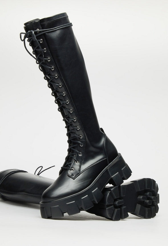 VIENNA LUG SOLE FLAT BOOT Black