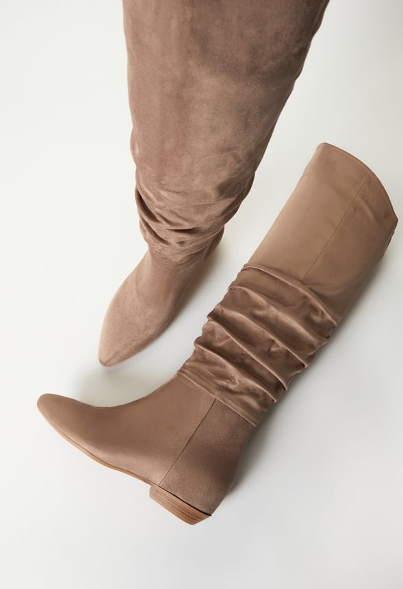 Issey Flat Boot Taupe