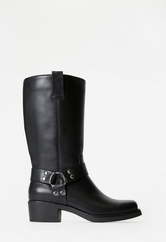 Braxton Flat Boot Black