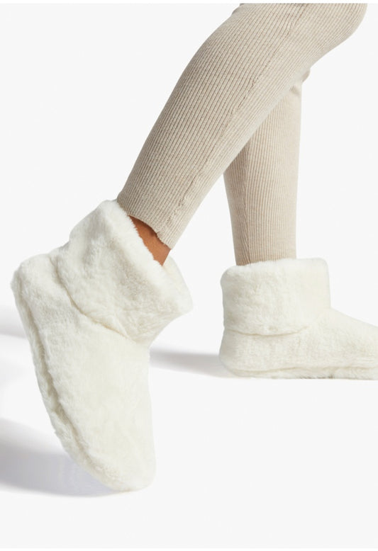 LECIA FUZZIE BOOT Bone