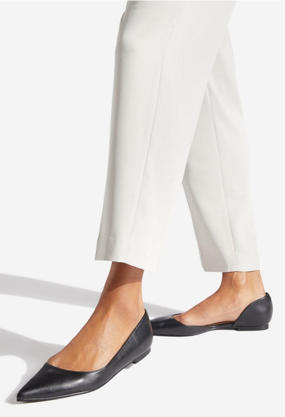 BYRDI POINTED TOE FLAT Black Onyx