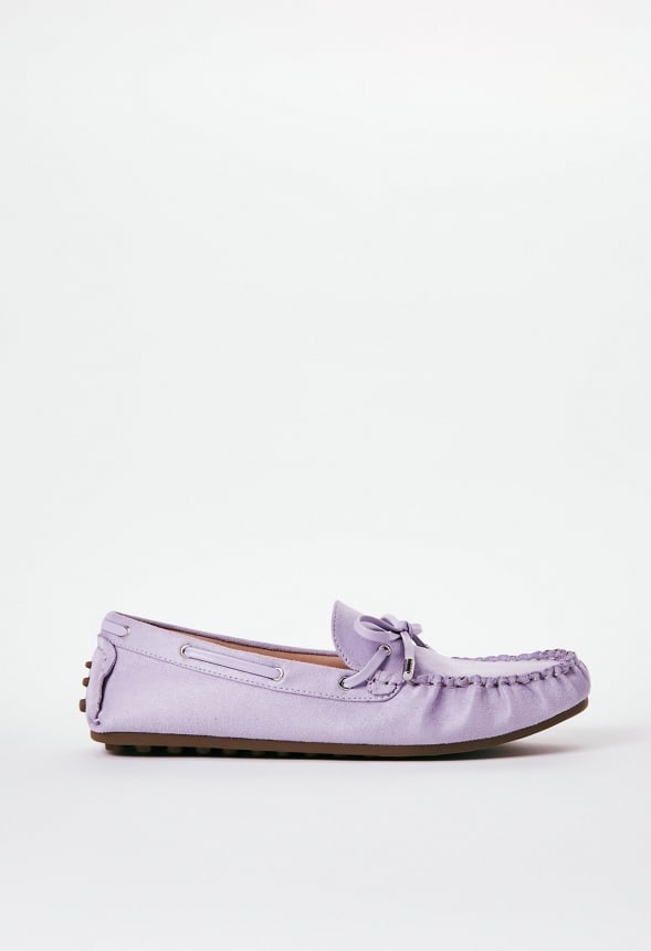 Lincoln Driving Moccasin Orchid Petal