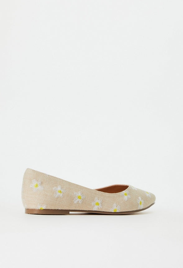 Amanda Pointed Toe Flat Natural Ditsy Floral