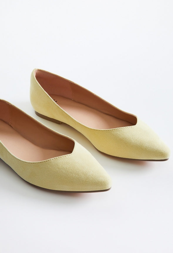 Amanda Pointed Toe Flat Pale Banana