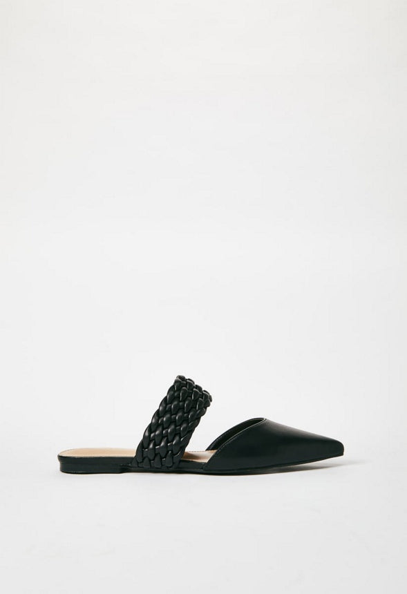 ALANIS POINTED TOE FLAT Black Caviar