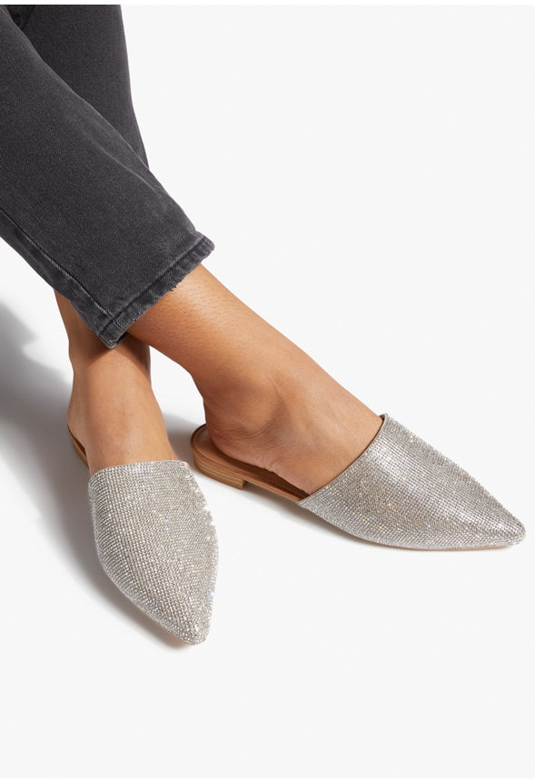 AUTUMN POINTED-TOE FLAT Silver