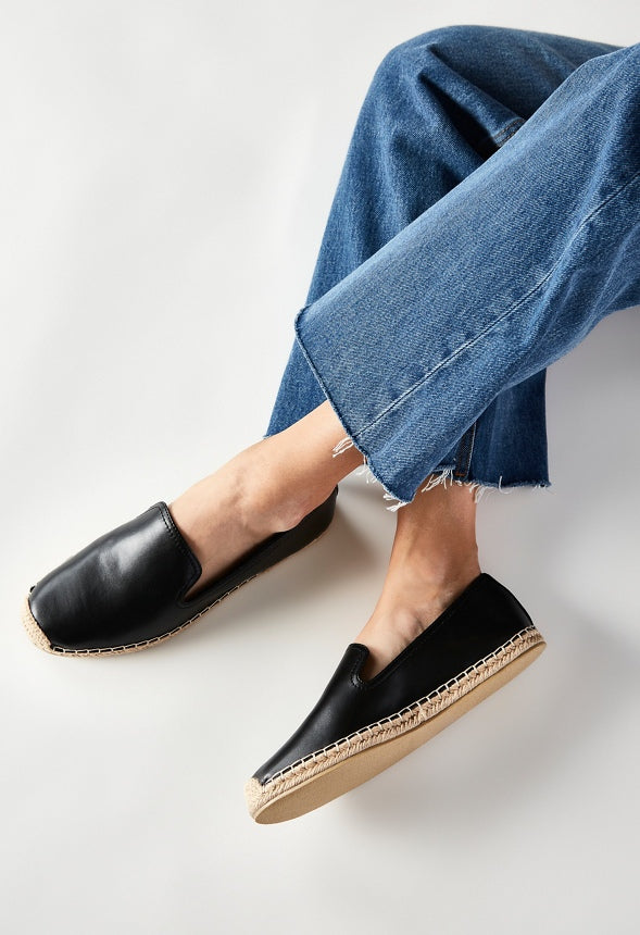 Gabrielle Slip-On Flat Black
