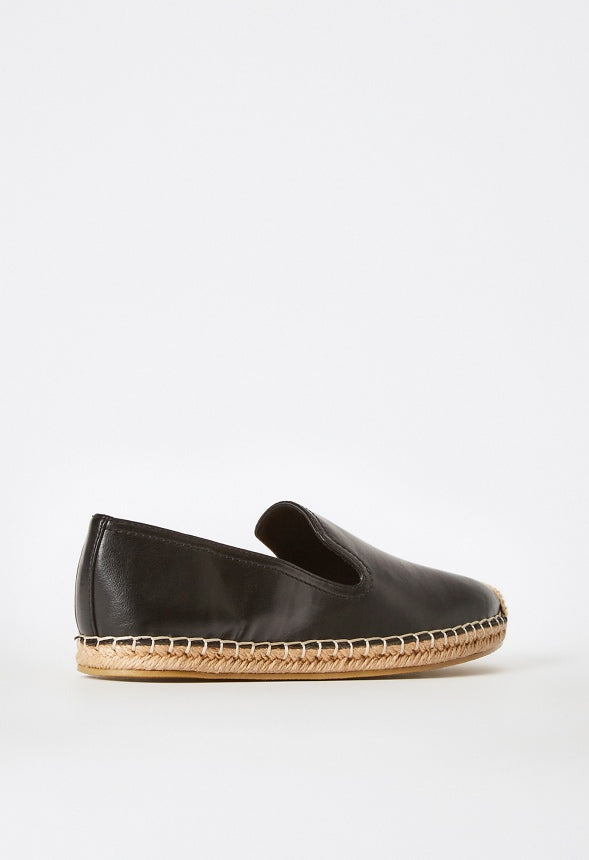 Gabrielle Slip-On Flat Black