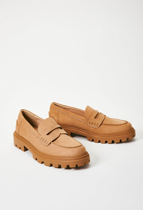 Colette Lug Sole Loafer Light Camel