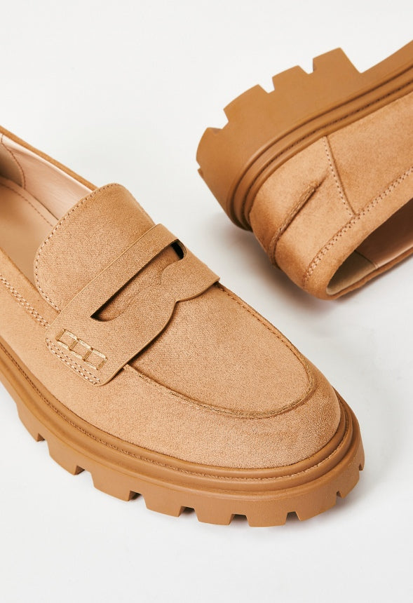 Colette Lug Sole Loafer Light Camel