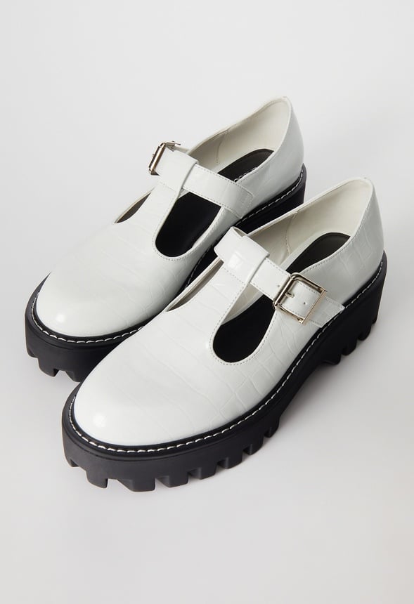 Liv Flat Loafer Bright White