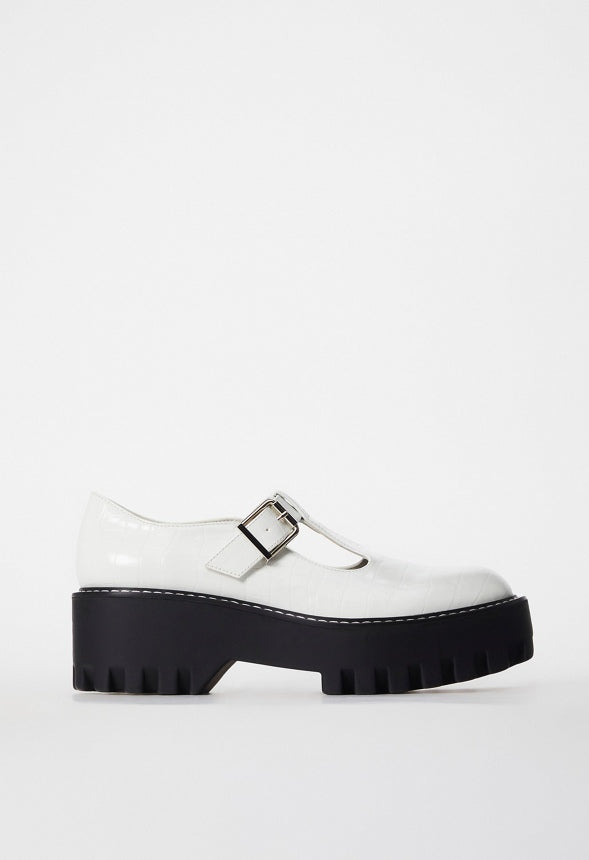 Liv Flat Loafer Bright White