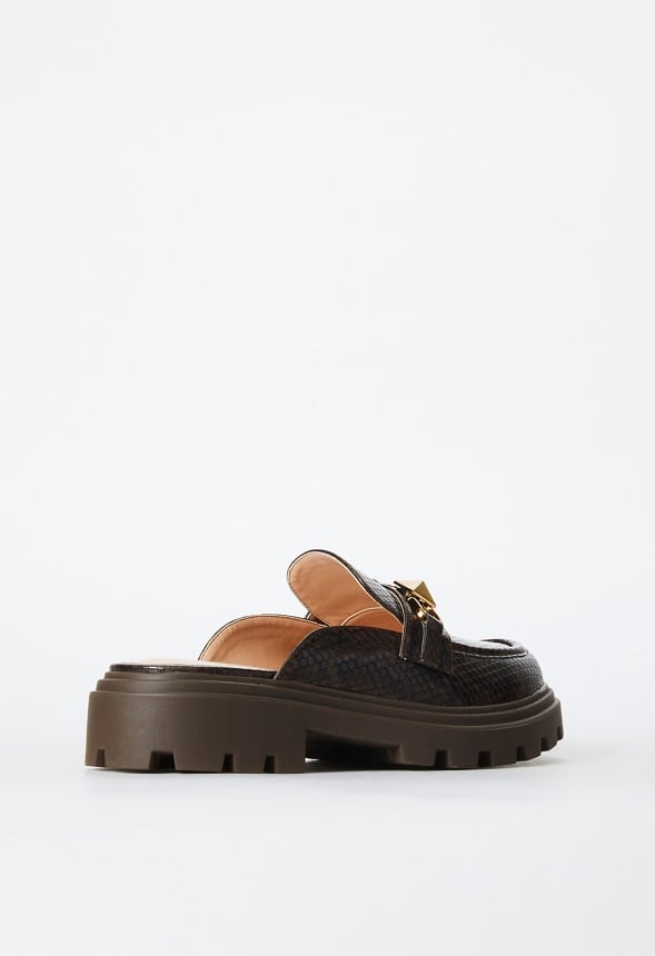 Liya Lug Sole Flat Chocolate Lab