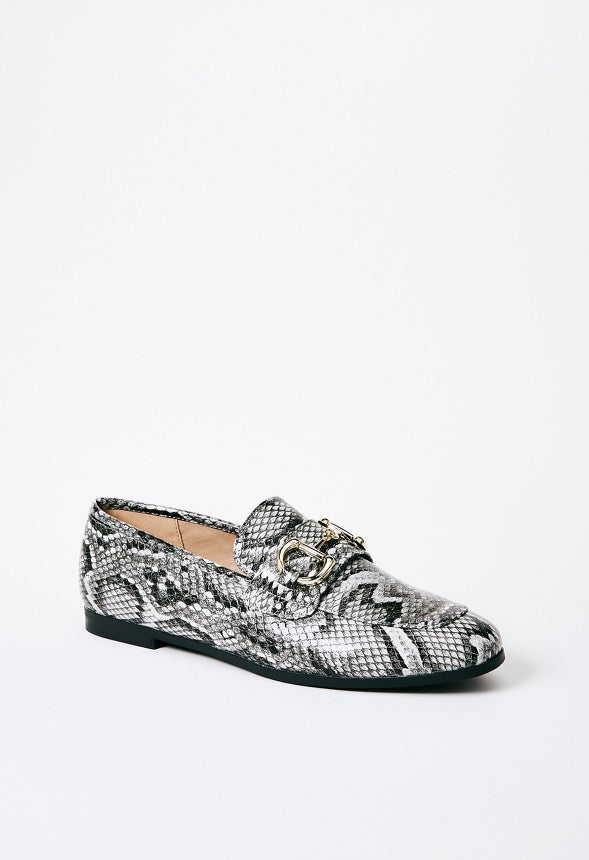 Johanna Slip-On Loafer Black/White