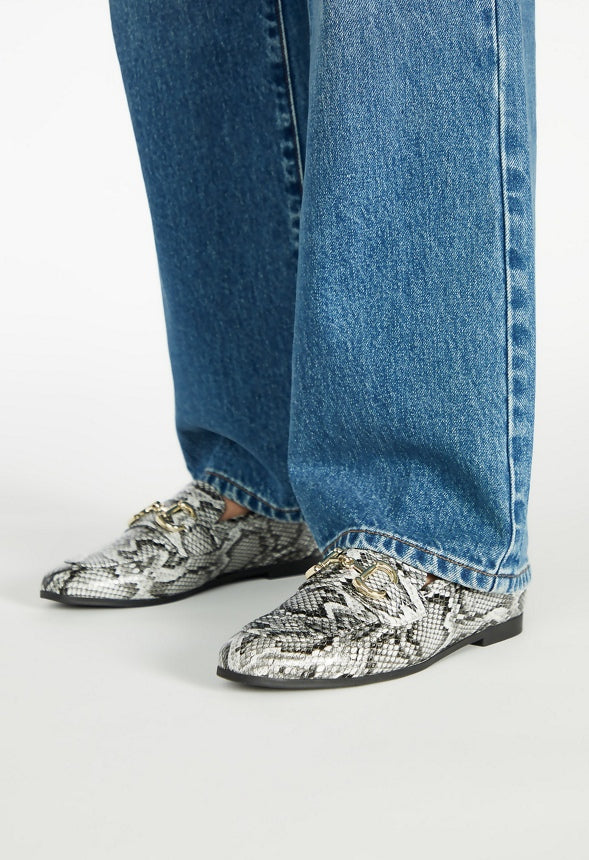 Johanna Slip-On Loafer Black/White