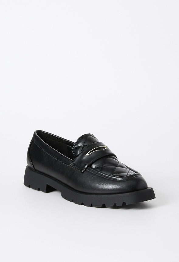 Juna Lug Sole Loafer Black Caviar