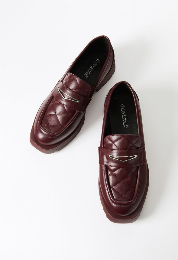 Juna Lug Sole Loafer Port Royale