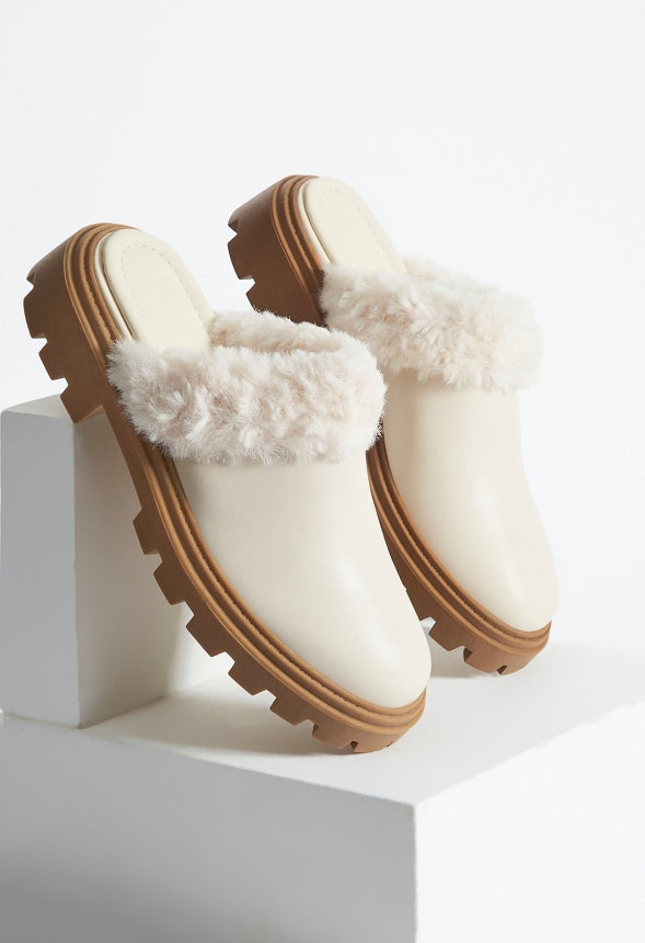 Minka Lug Sole Mule Birch