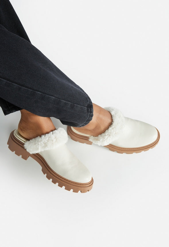 Minka Lug Sole Mule Birch