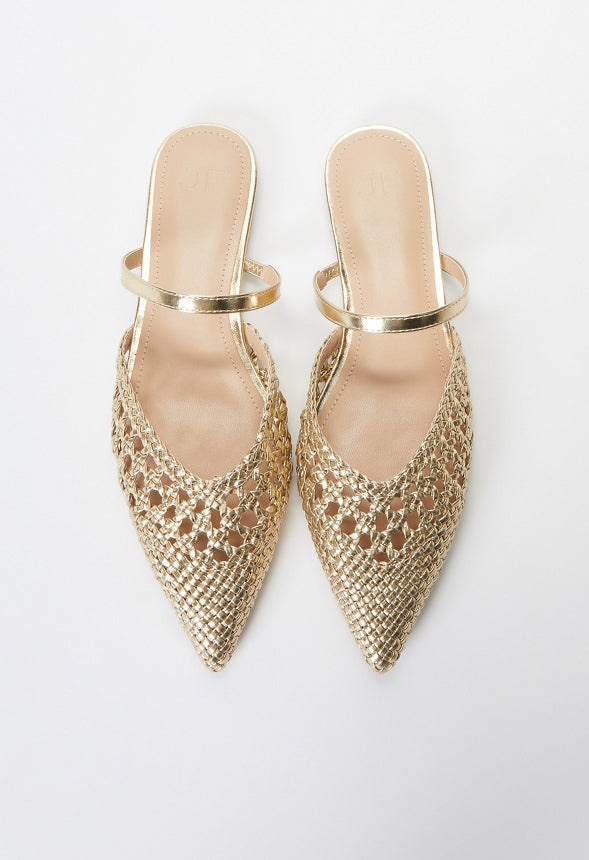 Solanna Pointed Toe Flat Gold
