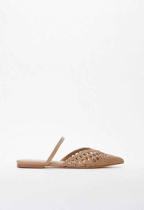 Solanna Pointed Toe Flat Taupe